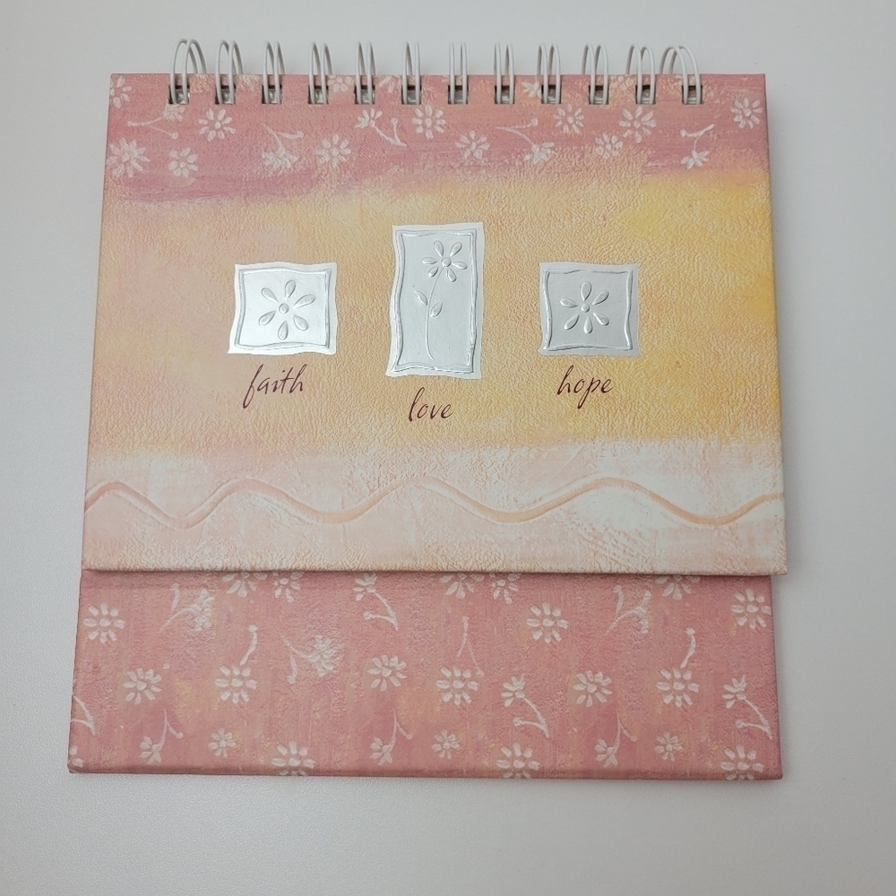 Display photo album by dayspring